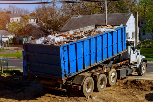 Best Junk Hauling Services  in Dodge City, KS